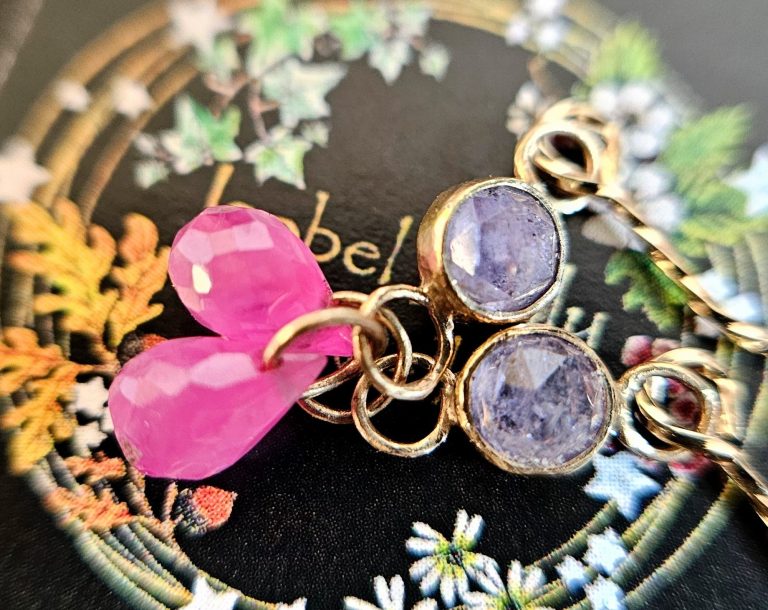 Silver leafy etched heart earrings, isobel-kelly-jewellery.co.uk/